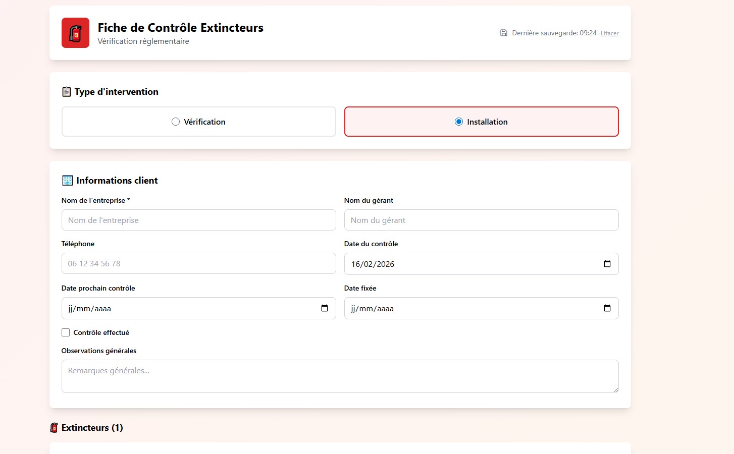 Formulaire mobile Fiche de Contrôle Extincteurs - type d'intervention, informations client, observations générales